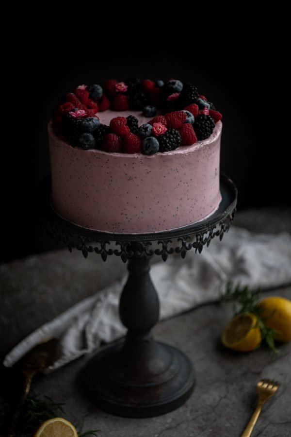 Pastel de Limón con Amapola — Pastelería Pavlova, Puerto Vallarta