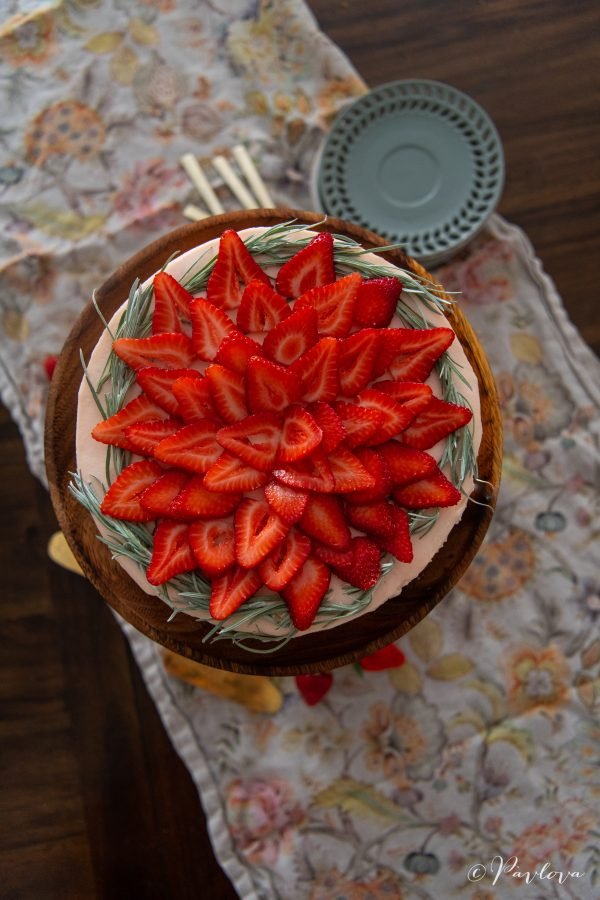 Tres Leches de Fresa, foto 2 — Pastelería Pavlova, Puerto Vallarta